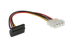Kabeladapter Netzteil/CPU/Lfter<br />
1x SATA-Stecker - 1x Netzteil-Stecker (4pol), SATA Anschluss abgewinkelt